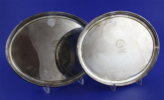 A pair of 19th century Sheffield plate oval waiters, 9.25in.